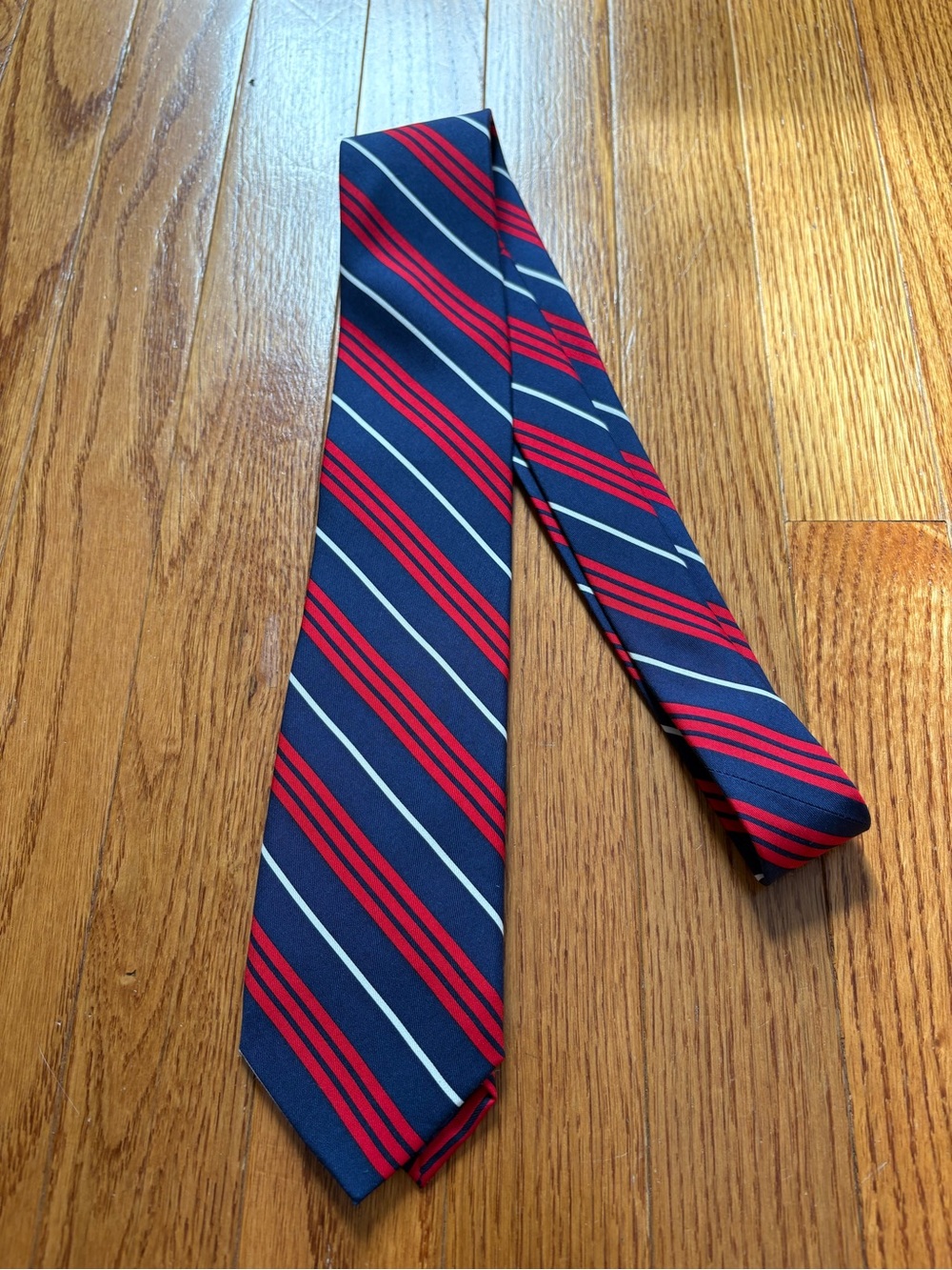 Vineyard Vines Men’s Silk Tie Navy Red White Stripe Made in USA
